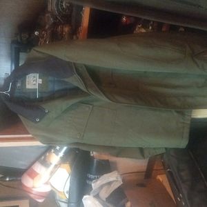 Mens Pacifictrail green jacket size large